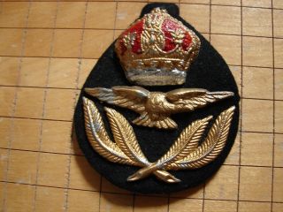 Ww2 British Raf Officer Hat Device Insignia - Wartime Casting
