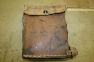 Wwii Era Signal Corps Us Army Field Telephone Ee - 8 - B Phone Military Leather Case