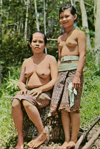 Malay Malaysia,  Sarawak Borneo,  Nude Sea Dayak Beauties Kuching (1960s) Sw 404