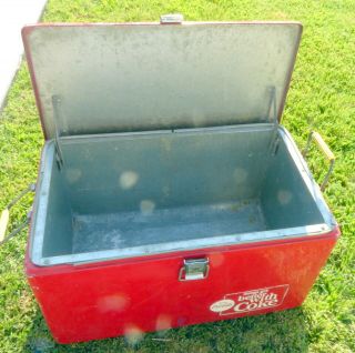 1950 - 60s Vintage Coca Cola Picnic Cooler Progress Refrigerator Co.  Louisville Ky