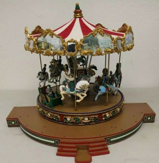 Mr Christmas Holiday Around the Carousel Plays 15 Songs Complete open box. 3