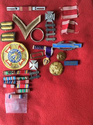 Ww2 Era Military Ribbons,  Patches And Pins