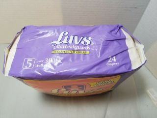 Vtg Girls Luvs Diapers 24 Count Ultra leakguards over 30 lbs Walker 3 USA 1993 2