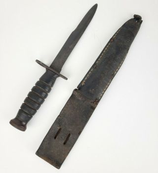 Vintage Wwii Us Military Fighting Knife - Bayonet & Sheath