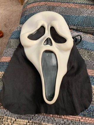 Scream Mask Fearsome Faces Fun World Div