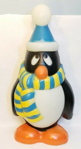 Christmas Decoration 28 " Chilly Willy Penguin Lighted Blow Mold General Foam 3