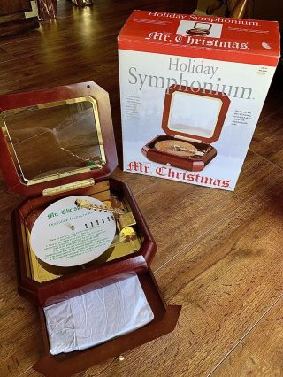 Mr Christmas Musical Bell Symphonium Wood Music Box 16 Disc