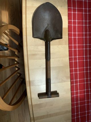Wwi Or Wwii Us Army Usmc T - Handle Trench Shovel Spade - Good & Sturdy,  Orig Paint