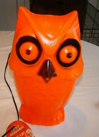 Halloween Vintage Owl Blow Mold With Light,  Has Tag,  Made In The Usa