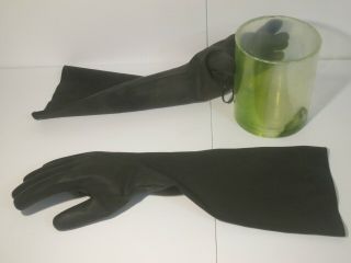 Gemmy Dr Shivers Animatronic Halloween Prop Beaker & Gloves Life Size