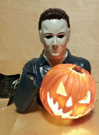 Michael Myers Light Up Resin Statue Spirit Halloween Exclusive