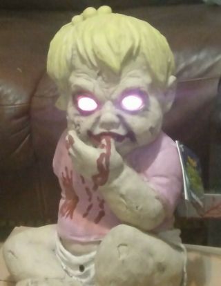 Spirit Halloween Zombie Baby " Isabella Stabulots " Motion And Sounds