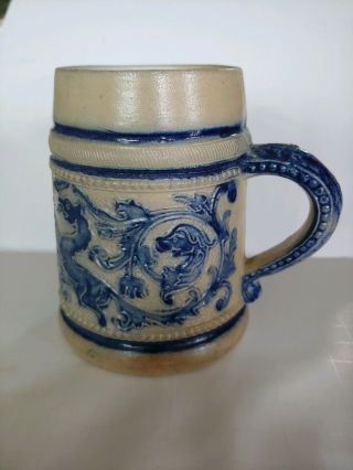 Berry ' s Famous Root Beer Mug Whites Pottery Utica N.  Y. 2