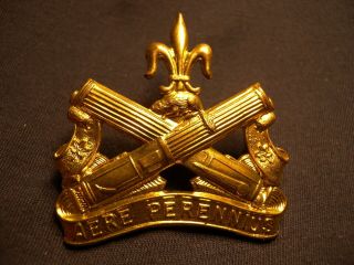 Le Regiment De La Chaudiere Ww Ii Cap Badge 1938 M.  133 Aere Perennius Unissued