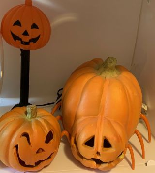 Unique Halloween Trendmaster Foam Blow Lighted Spider Pumpkin,  Bonus Decore Mcm