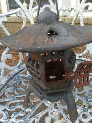 Vintage Cast Iron Pagoda Lantern Garden Candle Holder Yard Art