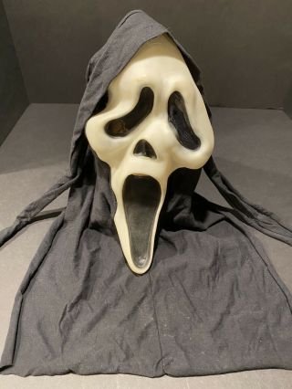 Scream Ghostface Mask Fun Ghost Face Glow In The Dark