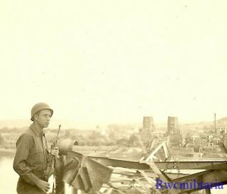 Hard Fought Us Soldier W/ M1 Carbine By Collapsed Bridge; Remagen,  Germany