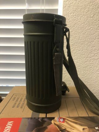 Wwii/ww2 German M30/m38 Gas Mask Canister