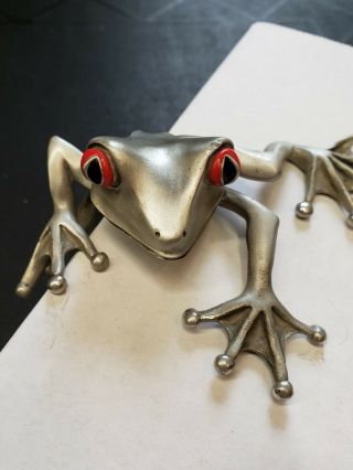 Frog Ledge Shelf - Hanger Pewter Figurine Sculpture By Stepper Hand Cast Usa