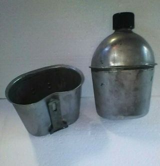 Vintage Ww2 1944 Us Army Canteen W/ Cover - S M Co.  - Estate Find.