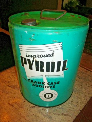 Vintage Pyroil Oil Can 5 Gallon Crank Case Additive Gas & Oil Garage