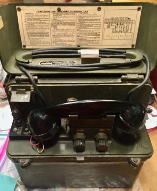 Vintage Ww Ii U.  S.  Army Signal Corps Field Telephone Type Tp - 9 1944