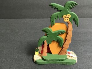 VTG - 1970’s EMGEE WOOD HAND CARVED/PAINTED MANGER/NATIVITY SCENE ORNAMENT - HAWAII 3