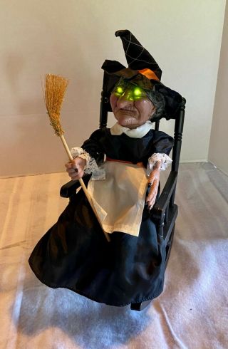 Vintage Gemmy Halloween Rocking Witch Animated Light Up Eyes Cackle Laugh 1991