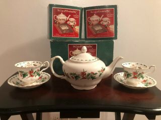 A Cup Of Christmas Tea Teapot Pot And 2 Cups With Saucers