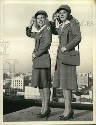 1943 Press Photo Woman Ordnance Worker (wow) Members Model Uniforms - Pim08434