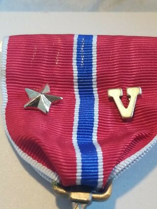 WW2 BRONZE STAR WITH COMBAT,  STAR BOX DATED 1944 SEE STORE 2