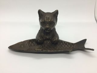Vintage Cast Iron Cat With Fish Dish