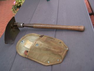 VIntage US Army Folding Trench Shovel - US AMES 1945 Military Tool 2