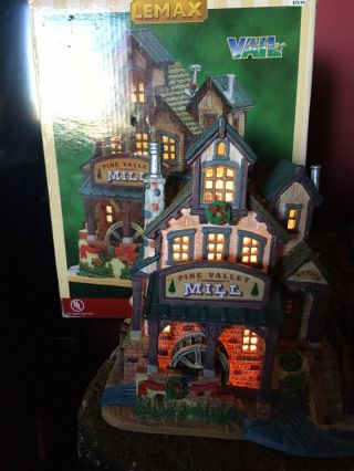 Lemax Pine Valley Mill Lighted Building - Christmas Village Decoration
