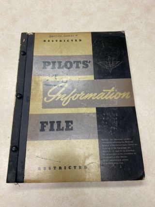 Ww2 Us Army Air Force Pilot’s Information File