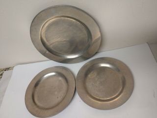 3 Pew - Ta - Rex Pewter Plates 2 Are 5 - 13/16 " Bread 1 Is 7 - 1/8 " Colonial York Pa