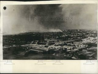 1943 Press Photo Us Bomber Planes Over Ploesti,  Romania During World War Ii