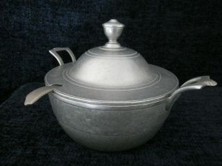 Vintage Wilton Columbia Armetale Soup Tureen W/ Lid & Ladle - Immaculate