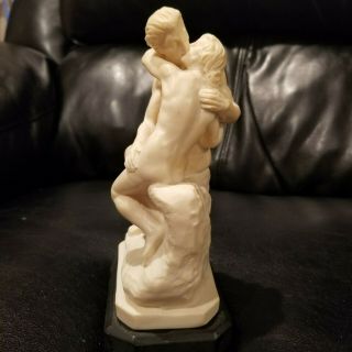 Vintage Classic Figure of The Kiss by Rodin recreated by A.  Santini in Italy 3