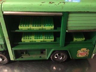 Buddy L Metal.  Canada Dry Delivery Truck with 8 Bottle trays 2