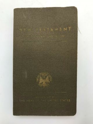 Rare & Authentic Ww2 Testament Bible - Presented By The U.  S.  Army - Rb2