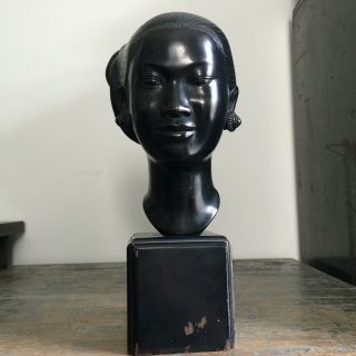 Nguyen Thanh Le Bronze Bust Woman Sculpture Vietnamese Artist Vietnam Fine Art