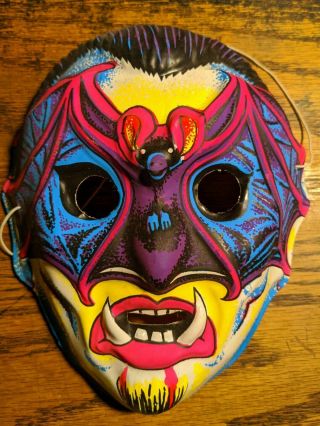 Vintage Vampire Dracula Bat Mask Halloween Plastic Monster Ben Cooper Topstone