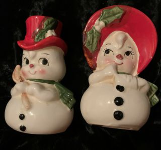 Vintage 1950s Lefton Christmas Ceramic Salt And Pepper Shakers Snowman Snow Lady