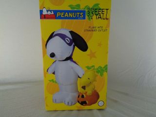 Halloween Peanuts Snoopy 3.  5 Ft Inflatable Airblown