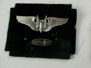 Orig.  World War Ii Sterling Silver Us Air Force Wings & Bullet Pin On Card