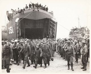 World War Ll Lst Unloads German Prisoners Captured At Battle Of Anzio - 1944