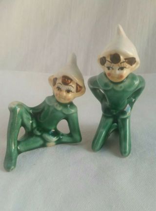 2 Vintage Christmas Pixie Elf Ceramic Figurines Green With White Hats Japan☆