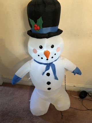 4 Foot Tall Christmas Snowman Inflatable Light Up Outdoor Decoration Great